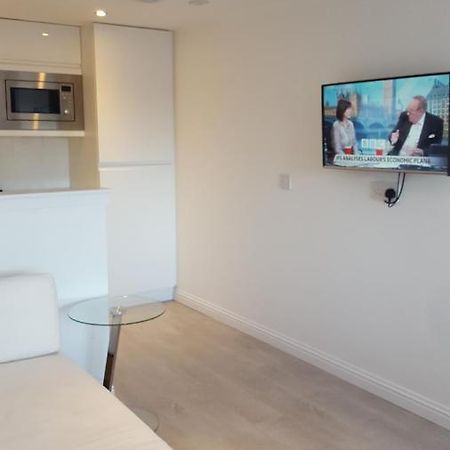 Executive Annex - Dunfermline Apartment ภายนอก รูปภาพ