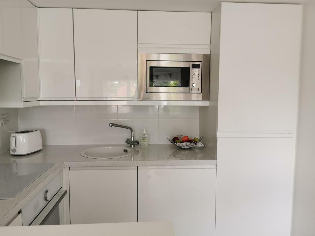 Executive Annex - Dunfermline Apartment ภายนอก รูปภาพ